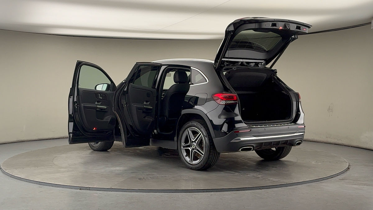 Used Mercedes-Benz GLA 2022 for sale - 77342432: Photo 43