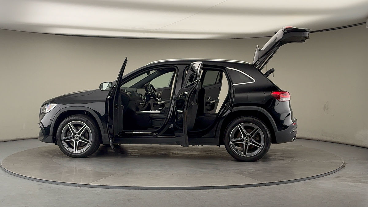 Used Mercedes-Benz GLA 2022 for sale - 77342432: Photo 46