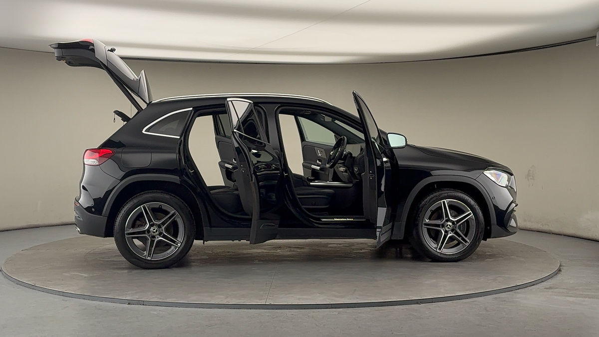 Used Mercedes-Benz GLA 2022 for sale - 77342432: Photo 56