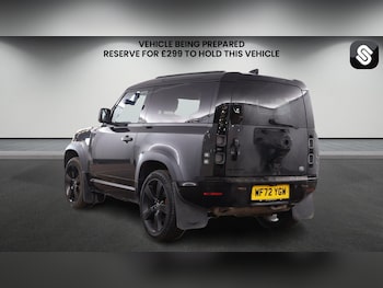 Used Land Rover Defender 90 2022 for sale - 78739122: Photo