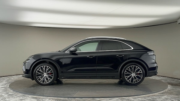 Used Porsche Macan 2024 for sale - 75729969: Photo 15