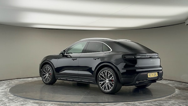 Used Porsche Macan 2024 for sale - 75729969: Photo 26