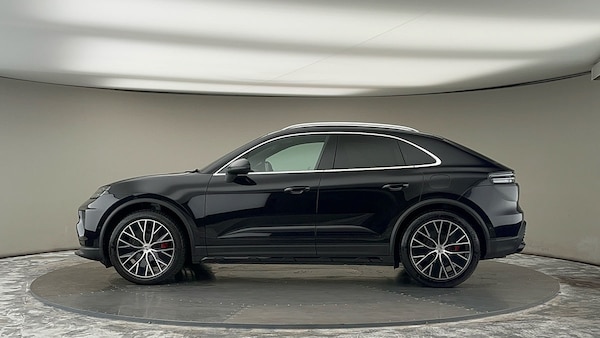 Used Porsche Macan 2024 for sale - 75729969: Photo 28