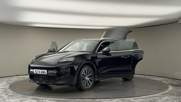 Used Porsche Macan 2024 for sale - 75729969: Photo 49