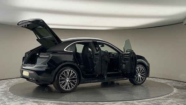 Used Porsche Macan 2024 for sale - 75729969: Photo 57