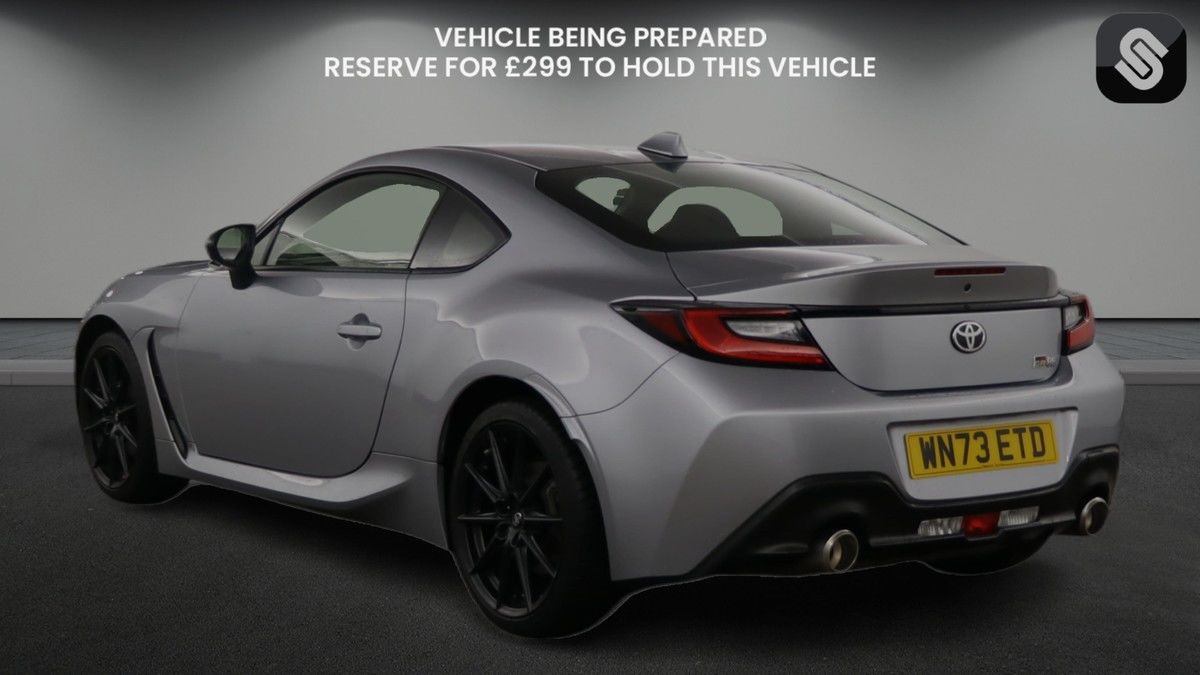 Used Toyota GR86 2023 for sale - 77508231: Photo 3