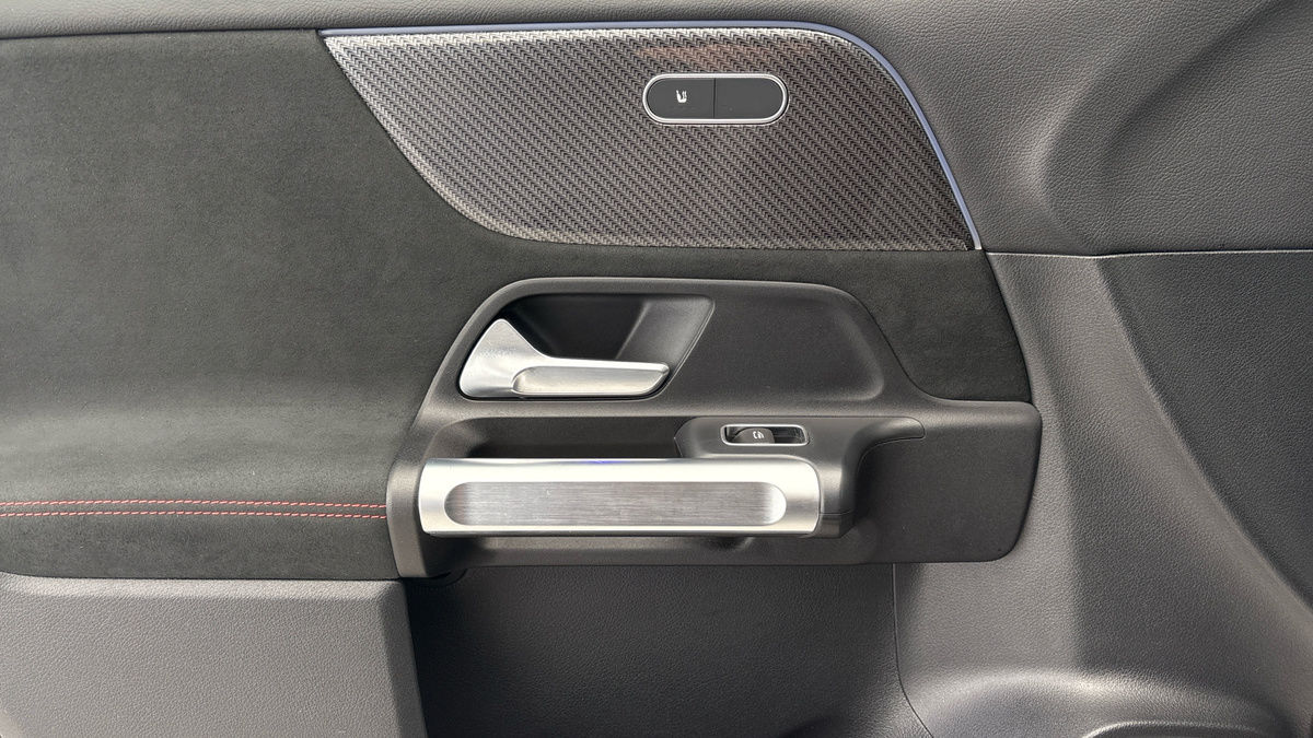 Used Mercedes-Benz GLB 2025 for sale - 76520949: Photo 19