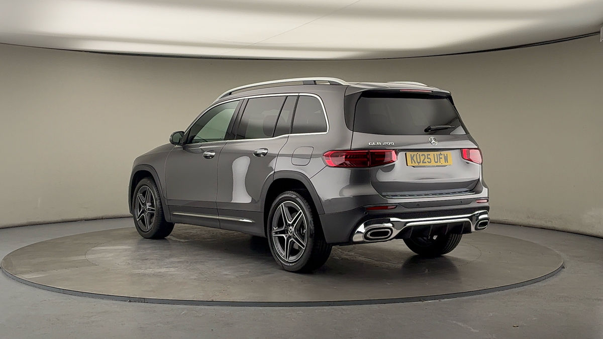 Used Mercedes-Benz GLB 2025 for sale - 76520949: Photo 2