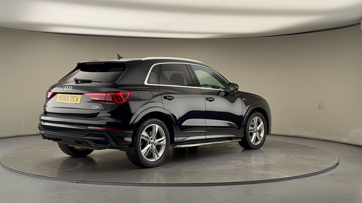 Used Audi Q3 2020 for sale - 77027793: Photo 21