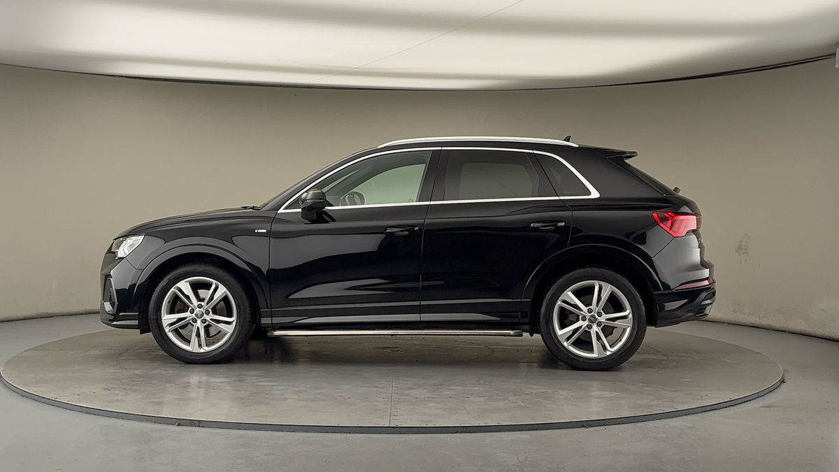 Used Audi Q3 2020 for sale - 77027793: Photo 27