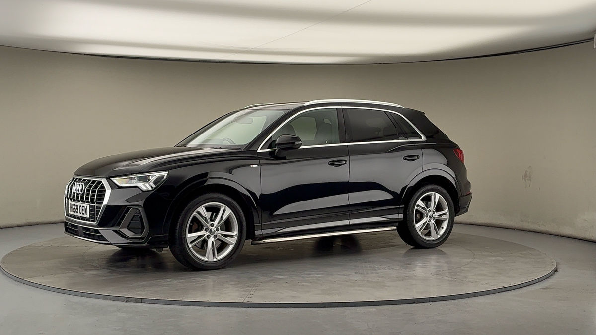 Used Audi Q3 2020 for sale - 77027793: Photo 29