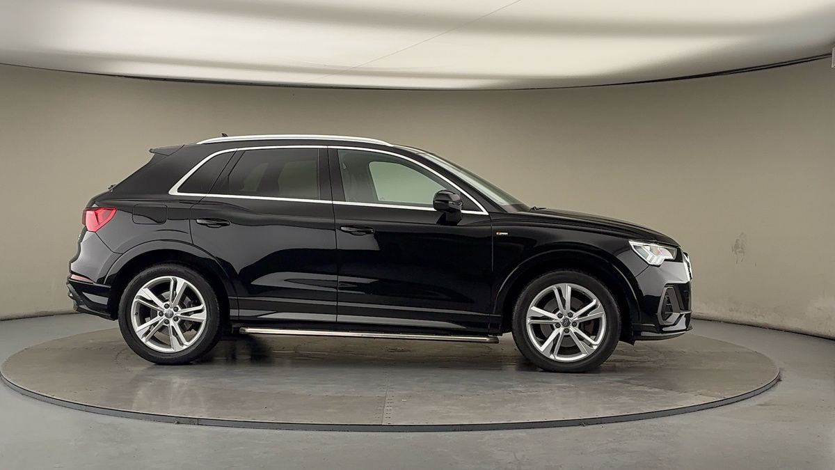 Used Audi Q3 2020 for sale - 77027793: Photo 36