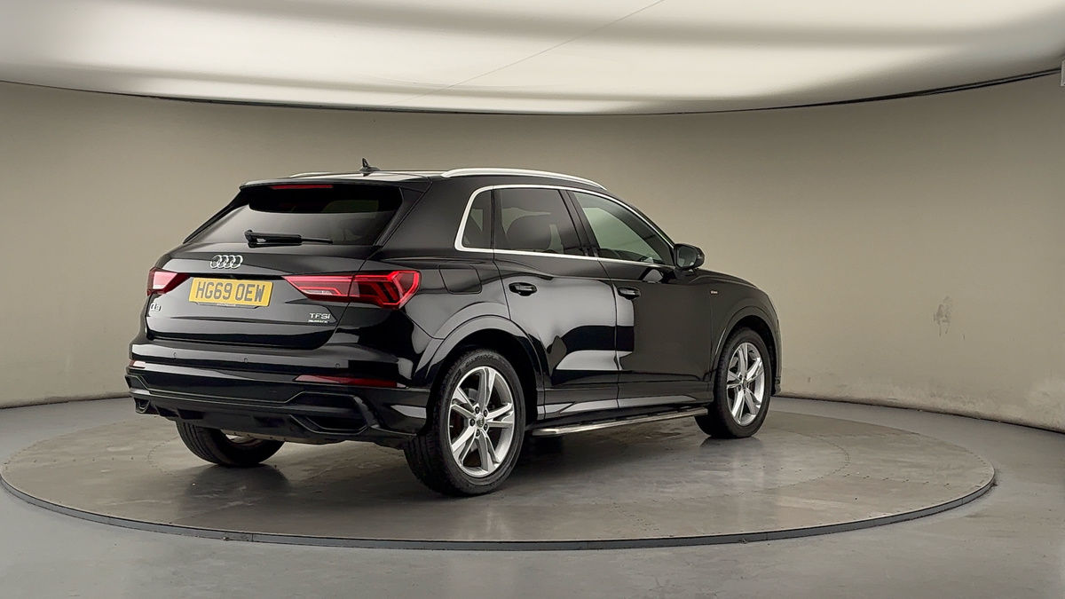 Used Audi Q3 2020 for sale - 77027793: Photo 39