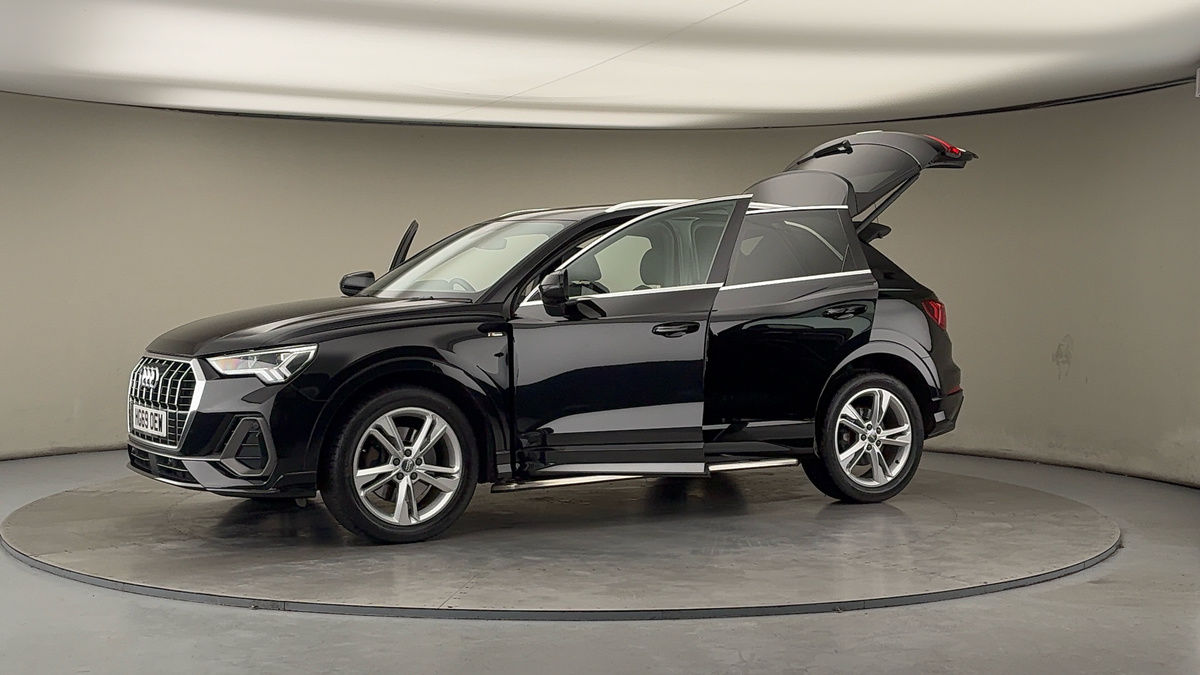 Used Audi Q3 2020 for sale - 77027793: Photo 48