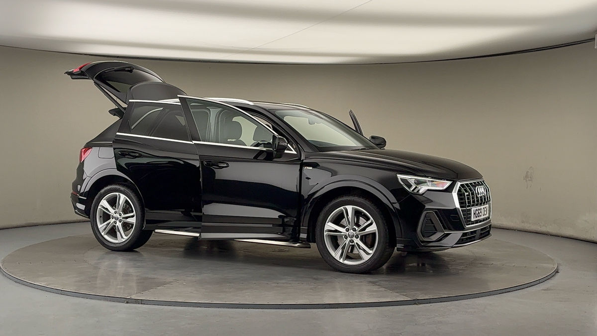 Used Audi Q3 2020 for sale - 77027793: Photo 54