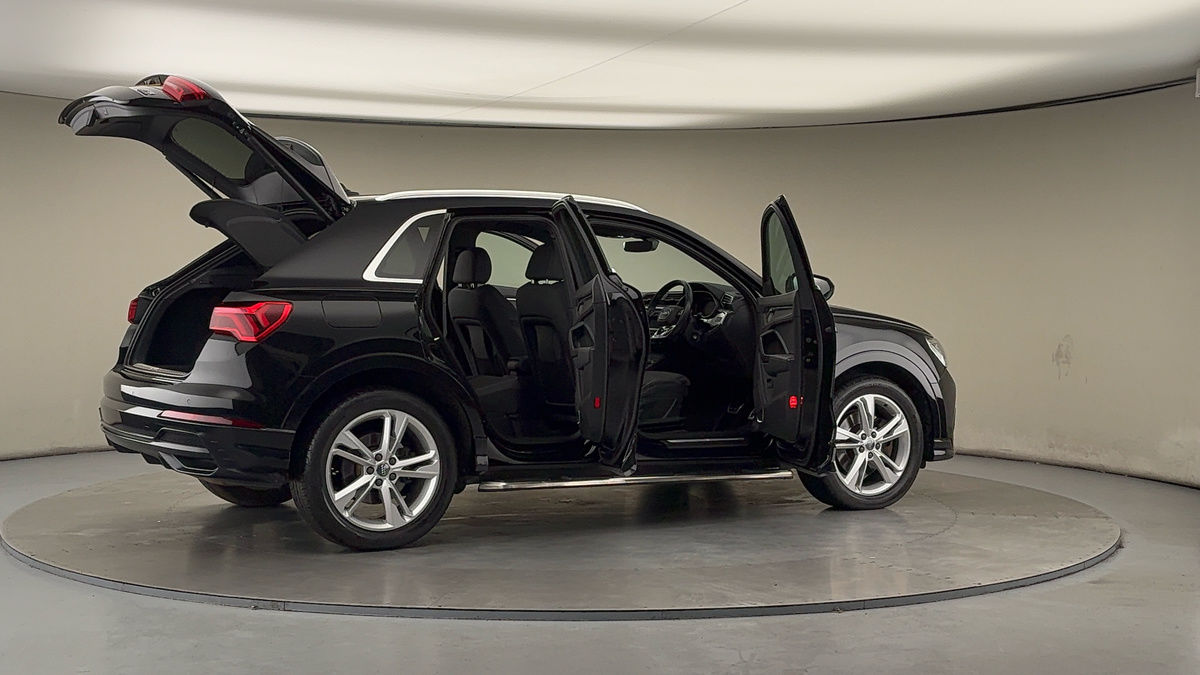 Used Audi Q3 2020 for sale - 77027793: Photo 57