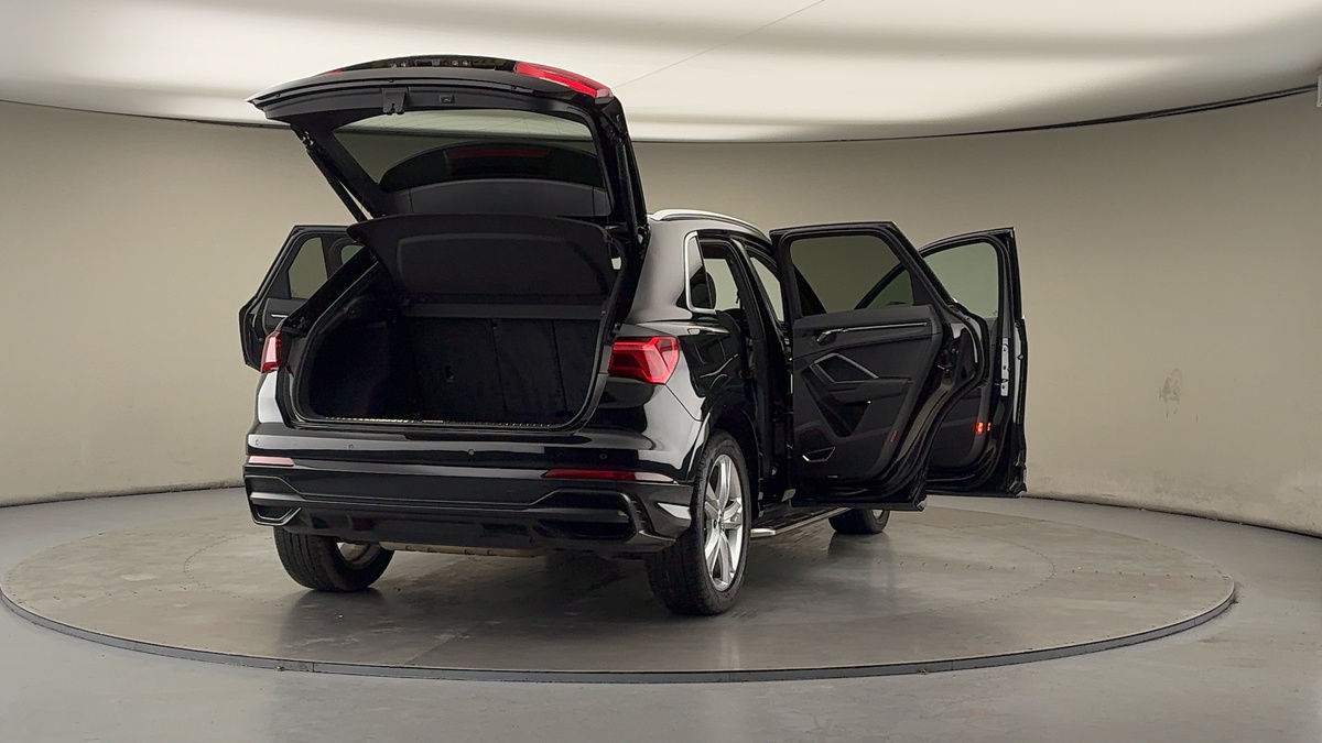 Used Audi Q3 2020 for sale - 77027793: Photo 59