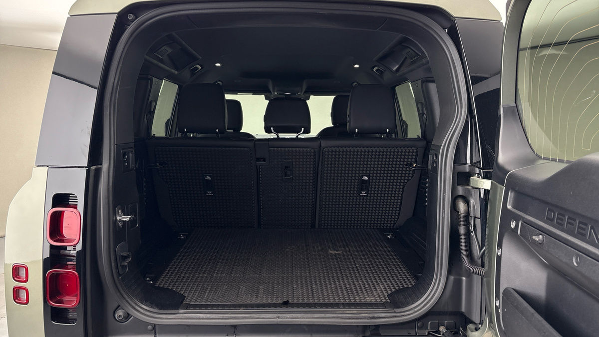 Used Land Rover Defender 110 2021 for sale - 77521797: Photo 11