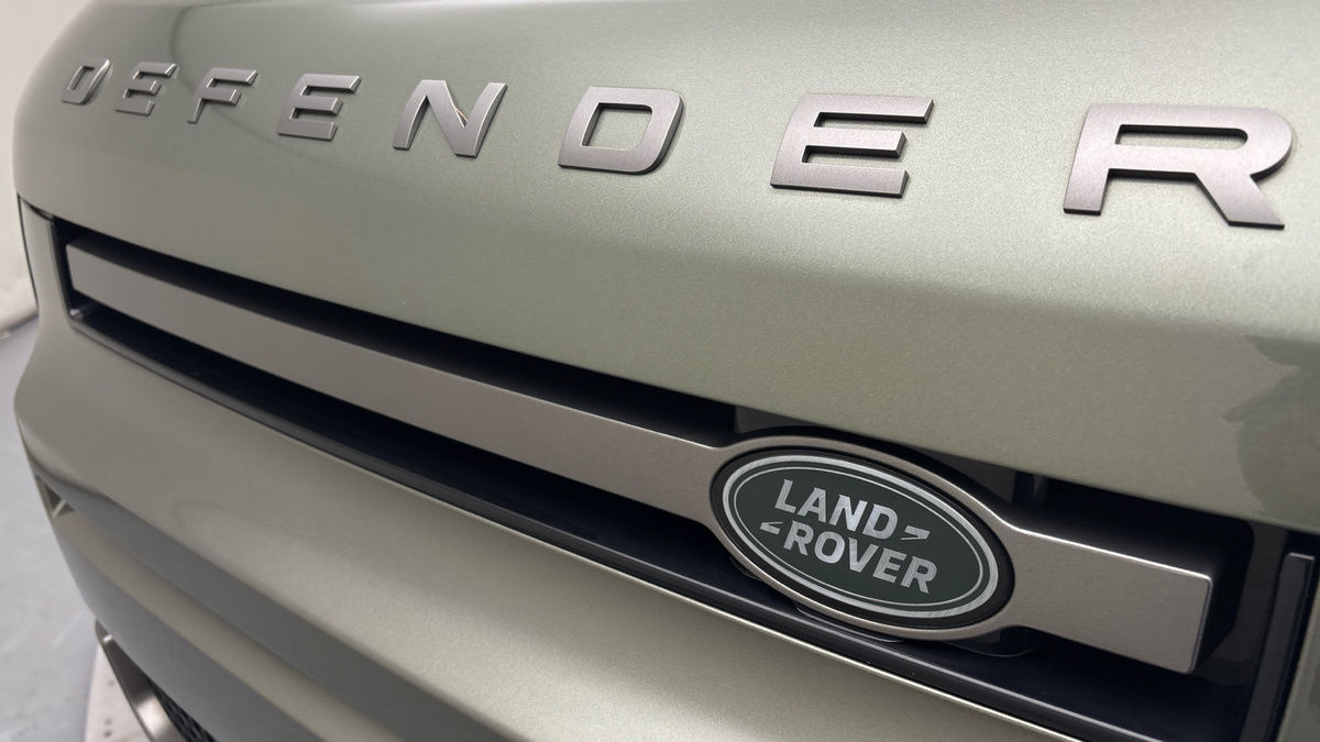 Used Land Rover Defender 110 2021 for sale - 77521797: Photo 24