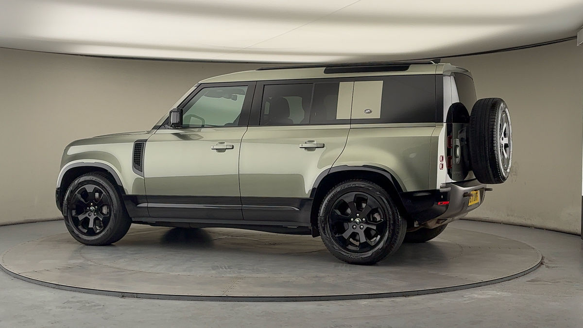 Used Land Rover Defender 110 2021 for sale - 77521797: Photo 26