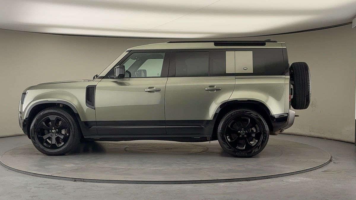 Used Land Rover Defender 110 2021 for sale - 77521797: Photo 27