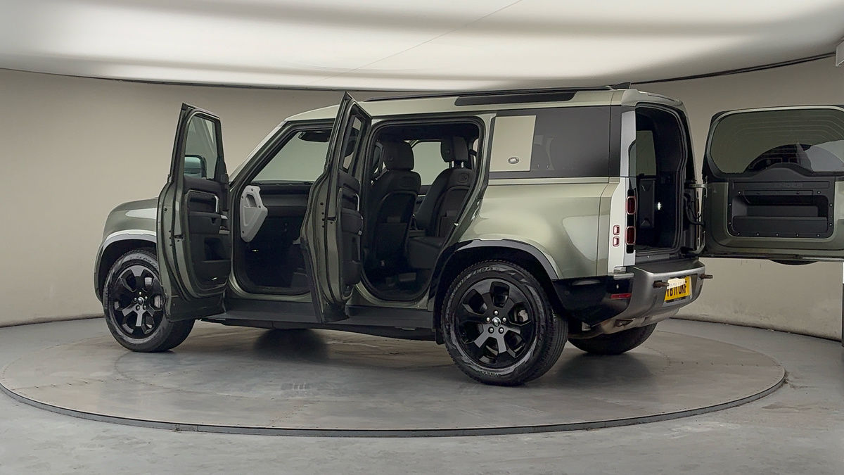 Used Land Rover Defender 110 2021 for sale - 77521797: Photo 45