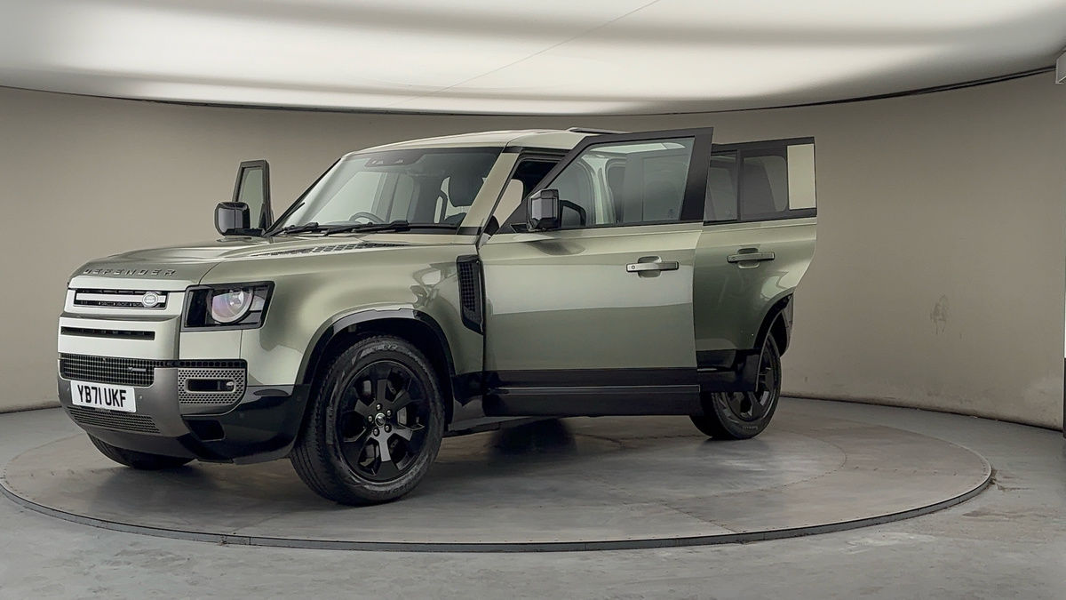 Used Land Rover Defender 110 2021 for sale - 77521797: Photo 49