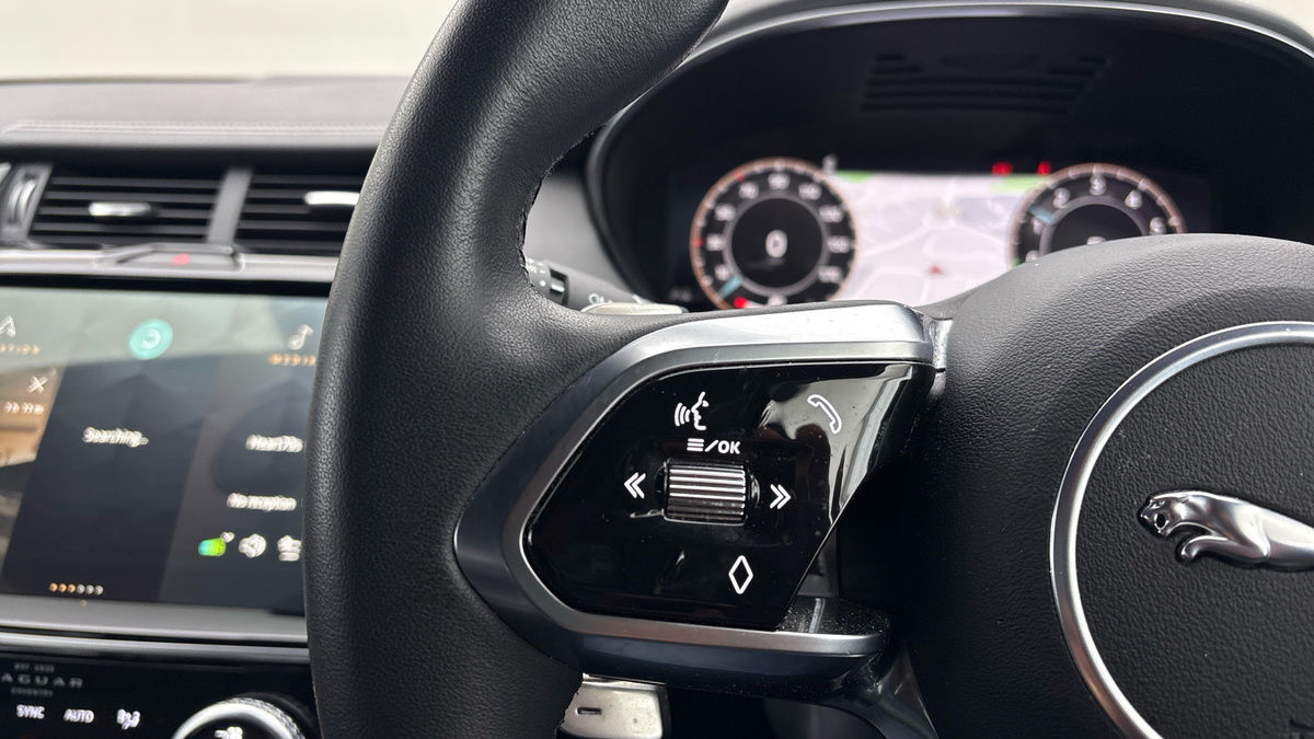 Used Jaguar E-Pace 2023 for sale - 76655654: Photo 13