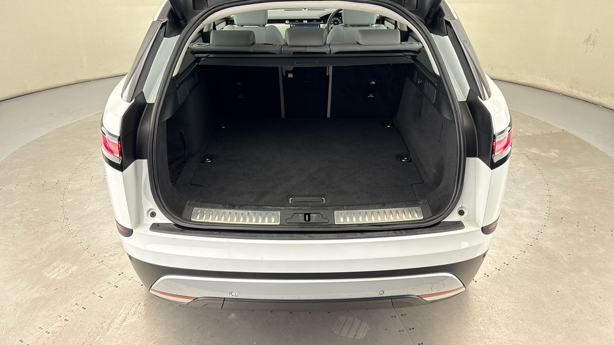 Used Land Rover Range Rover Velar 2023 for sale - 77228050: Photo 11