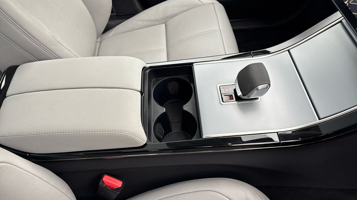 Used Land Rover Range Rover Velar 2023 for sale - 77228050: Photo 18