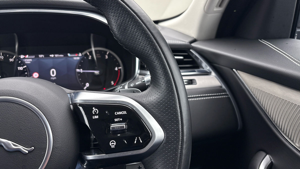 Used Jaguar F-Pace 2022 for sale - 77277080: Photo 14