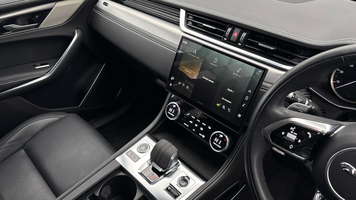 Used Jaguar F-Pace 2022 for sale - 77277080: Photo 18