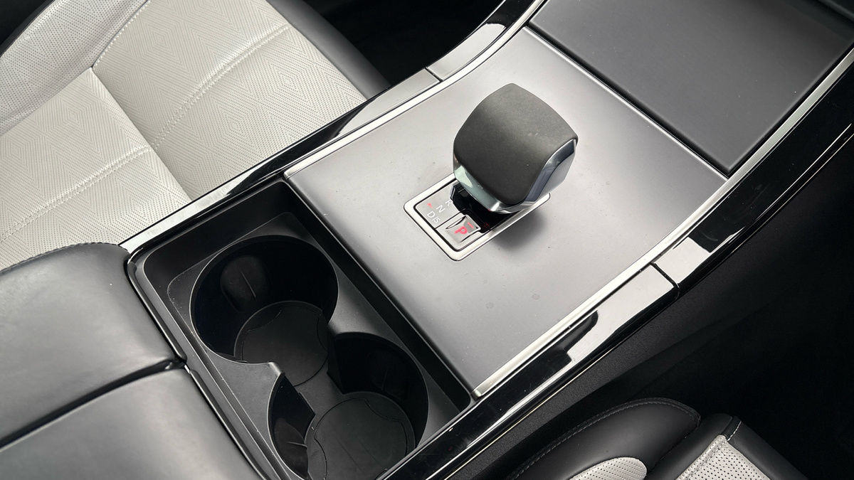 Used Land Rover Range Rover Velar 2023 for sale - 78004141: Photo 18