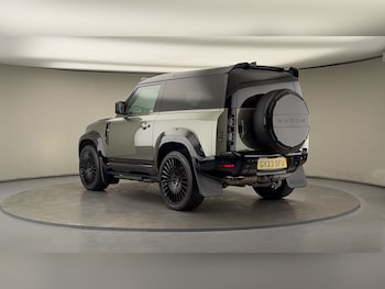 Used Land Rover Defender 90 2023 for sale - 76081586: Photo
