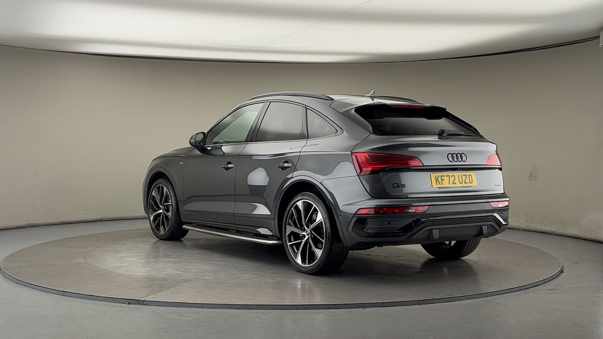 Used Audi Q5 2022 for sale - 76962980: Photo 2