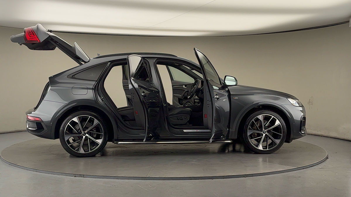 Used Audi Q5 2022 for sale - 76962980: Photo 57