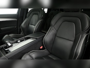 Used Volvo XC90 2022 for sale - 75549376: Photo