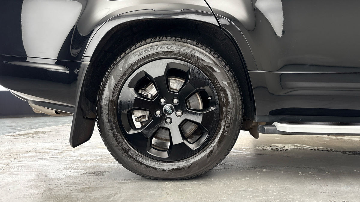 Used Land Rover Defender 130 2023 for sale - 78018077: Photo 10