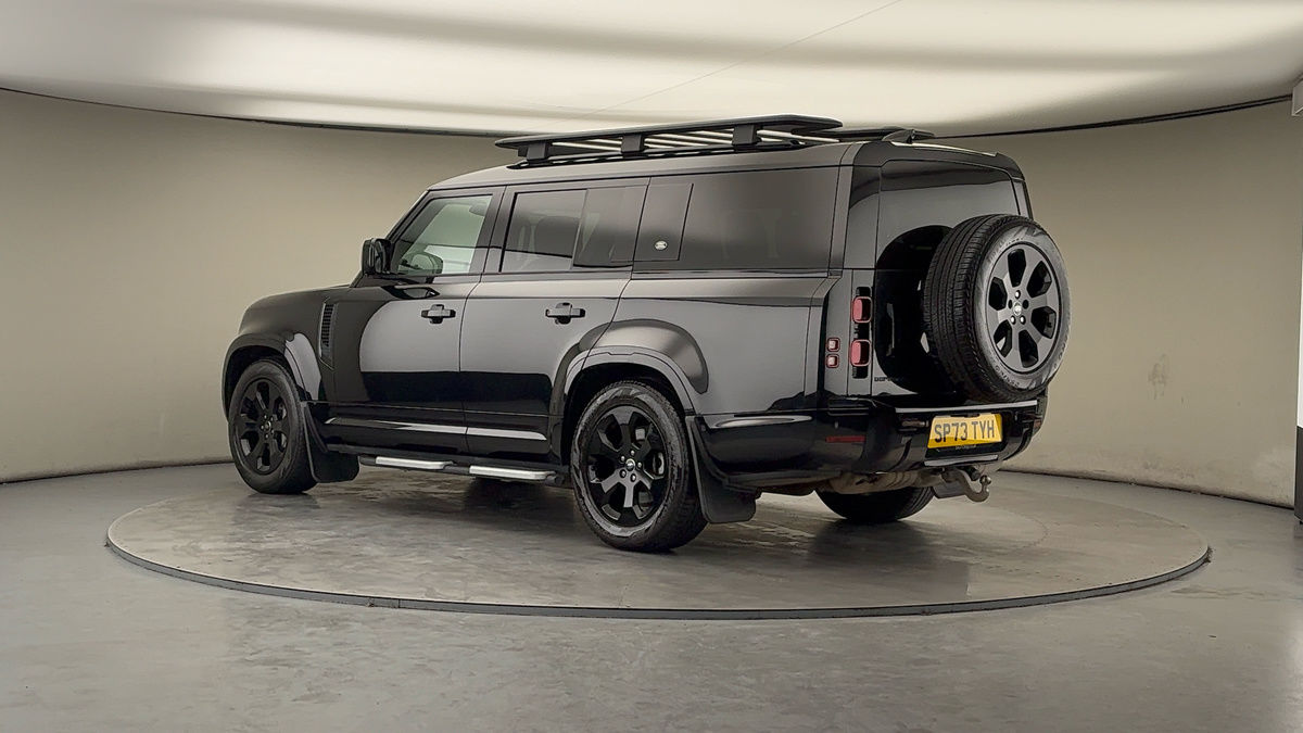 Used Land Rover Defender 130 2023 for sale - 78018077: Photo 26