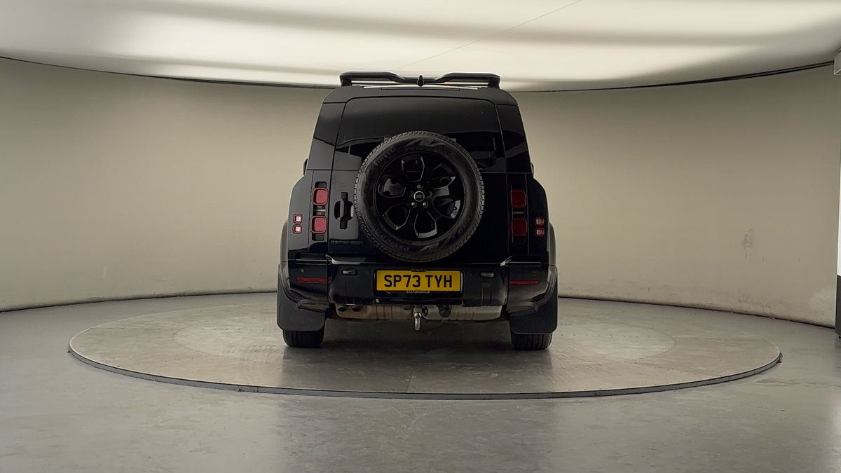 Used Land Rover Defender 130 2023 for sale - 78018077: Photo 4