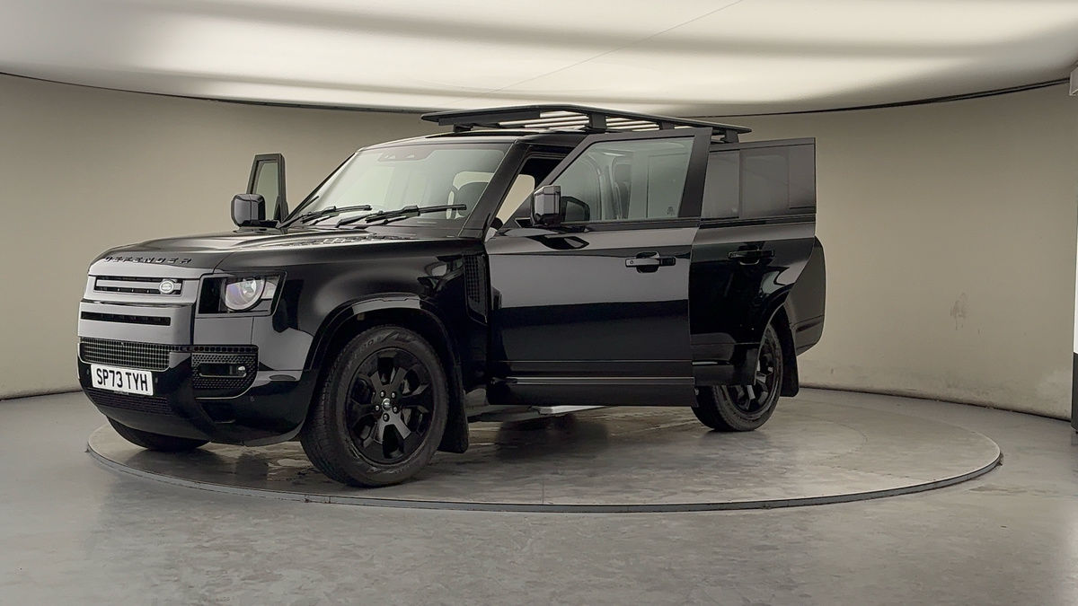 Used Land Rover Defender 130 2023 for sale - 78018077: Photo 50