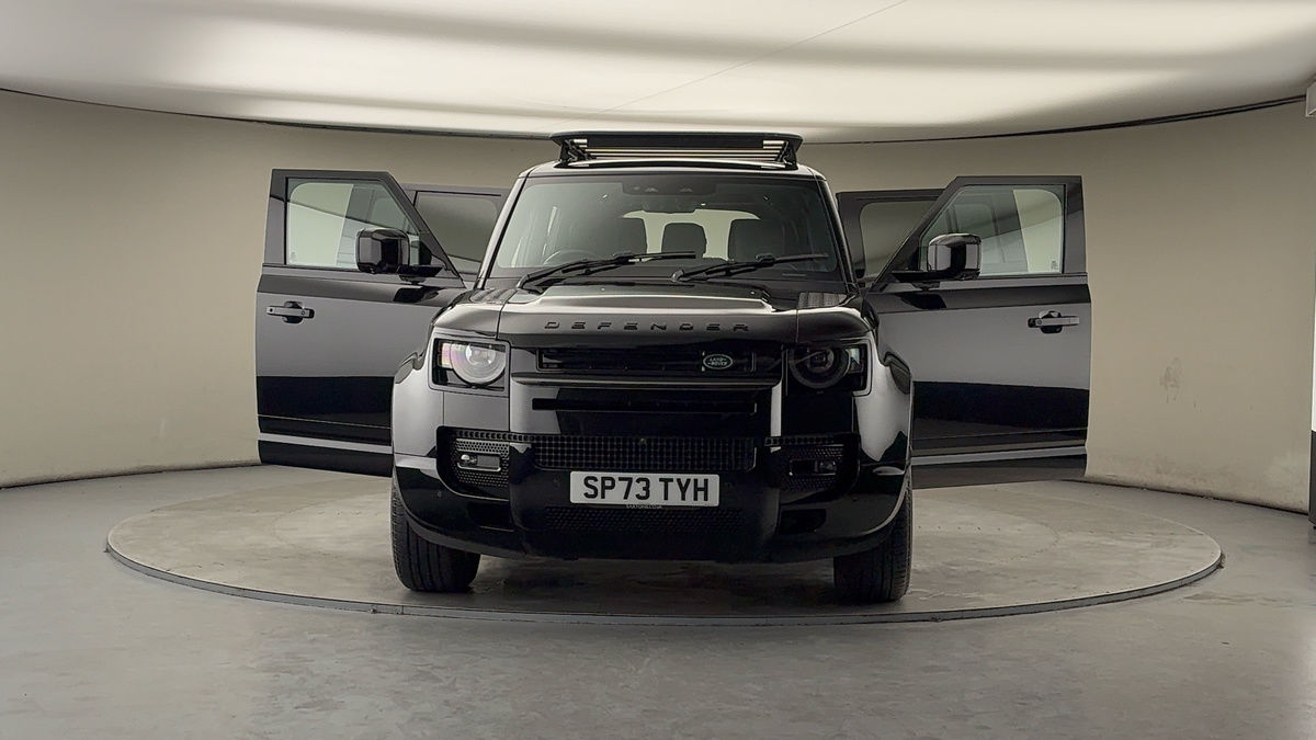 Used Land Rover Defender 130 2023 for sale - 78018077: Photo 52