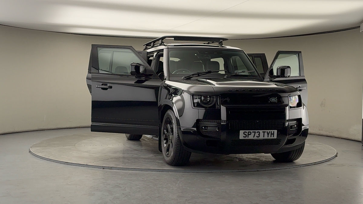 Used Land Rover Defender 130 2023 for sale - 78018077: Photo 53