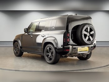 Used Land Rover Defender 110 2023 for sale - 78769694: Photo