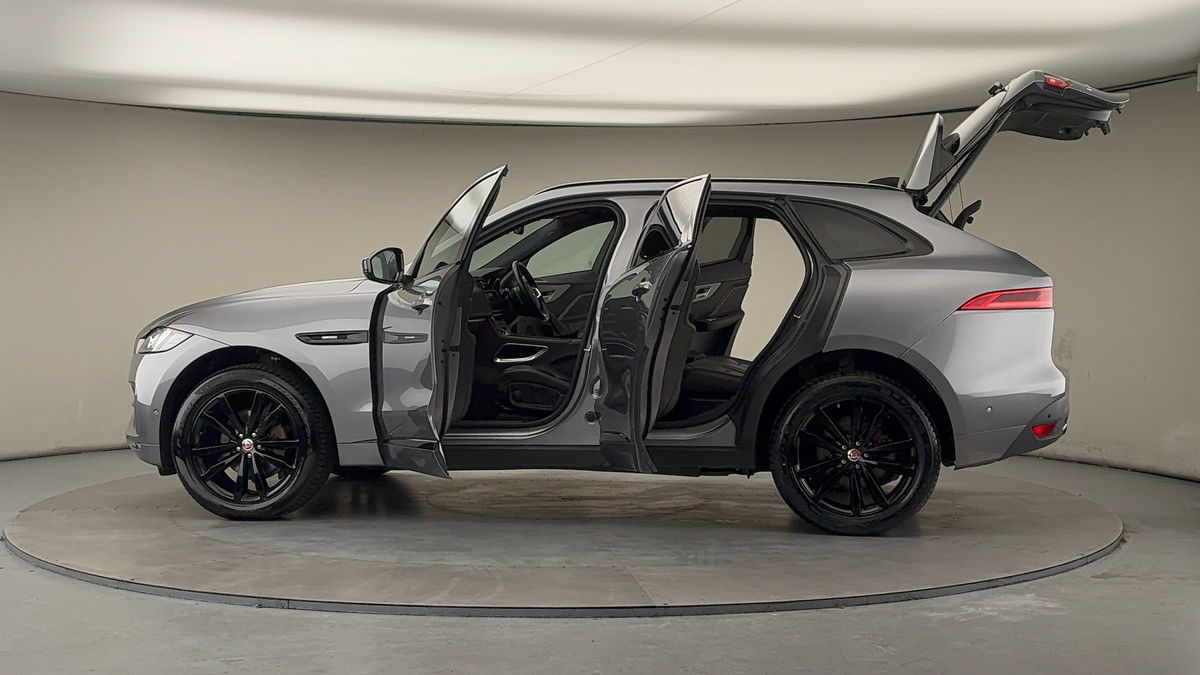 Used Jaguar F-Pace 2019 for sale - 77423139: Photo 46