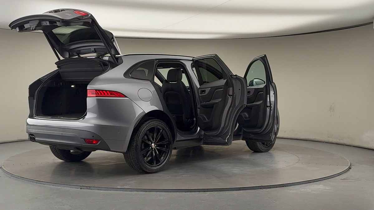 Used Jaguar F-Pace 2019 for sale - 77423139: Photo 58