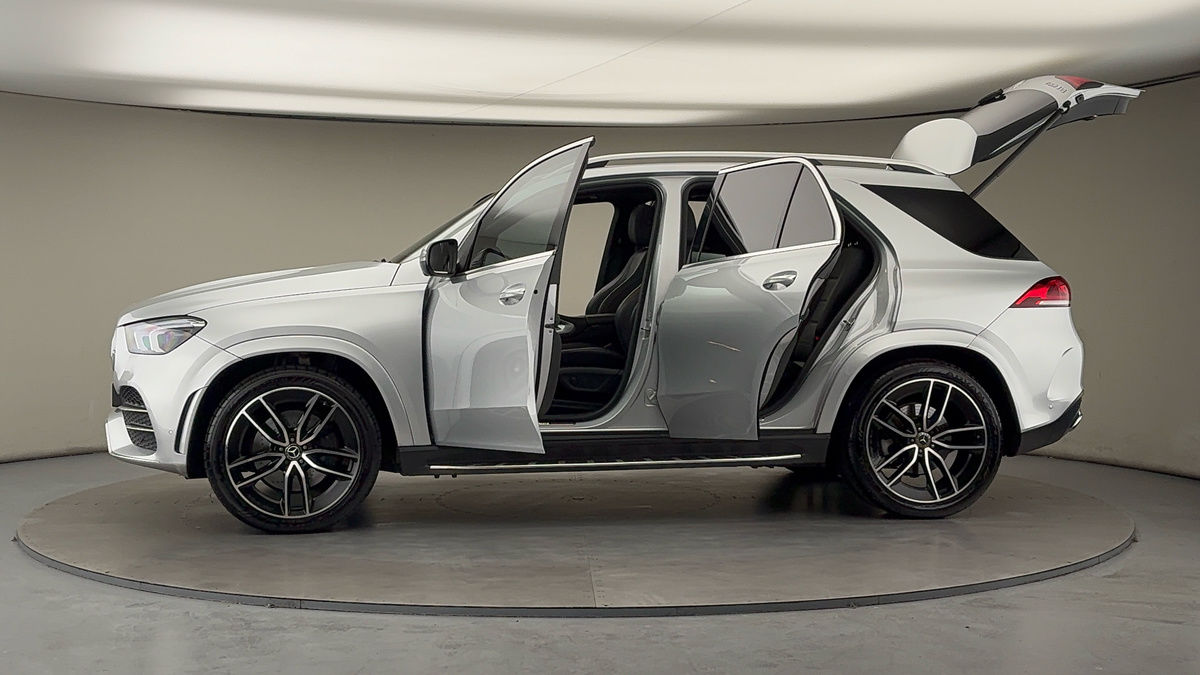 Used Mercedes-Benz GLE 2020 for sale - 77065500: Photo 51