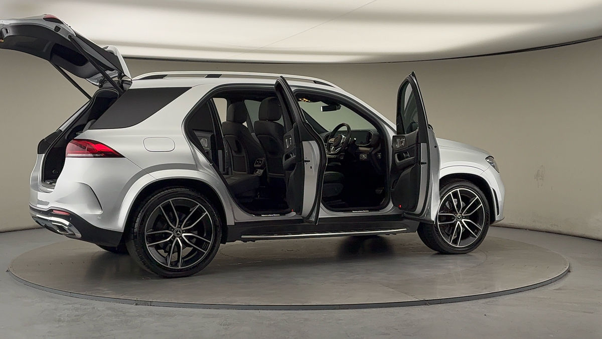 Used Mercedes-Benz GLE 2020 for sale - 77065500: Photo 61