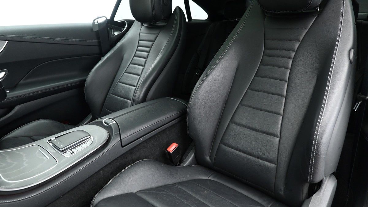Used Mercedes-Benz E-Class 2022 for sale - 75057394: Photo 4