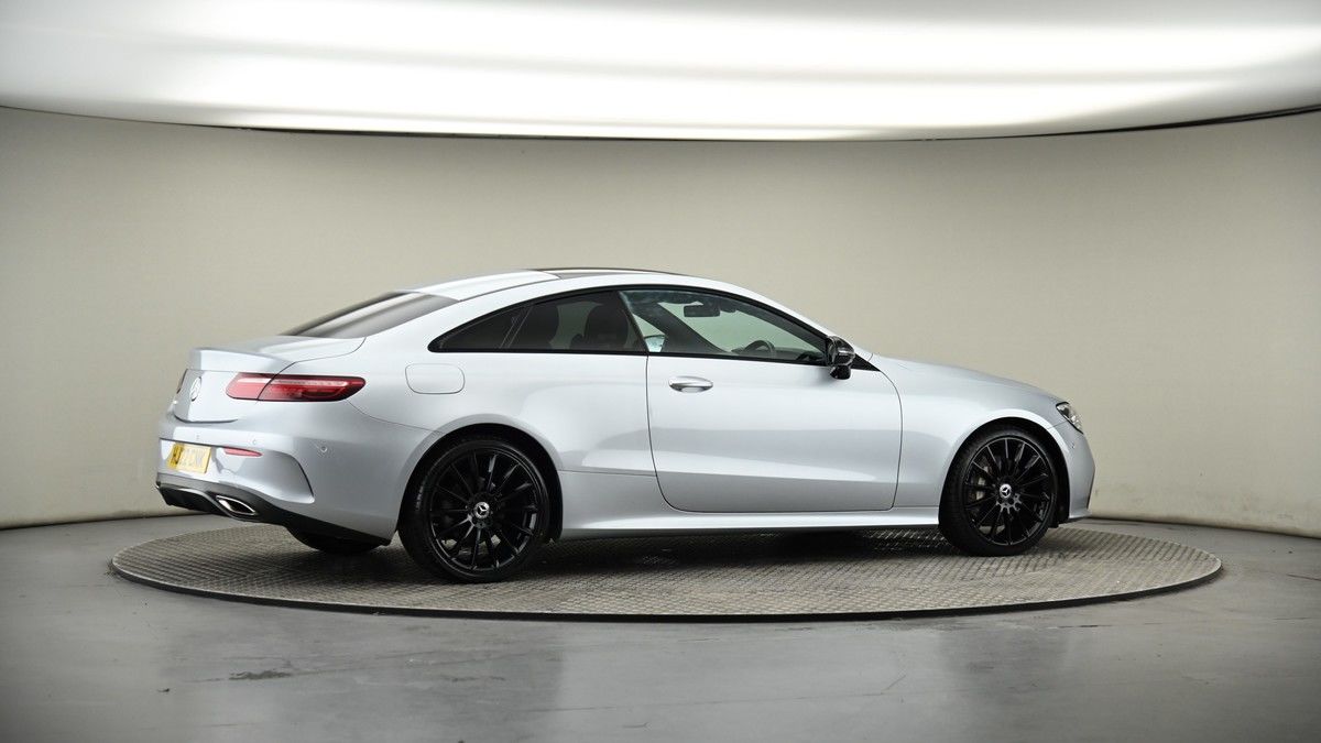Used Mercedes-Benz E-Class 2022 for sale - 75057394: Photo 41